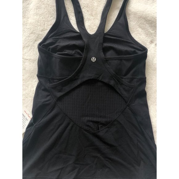 Lululemon Black Crossback Tank - Size 6 - Picture 6 of 8